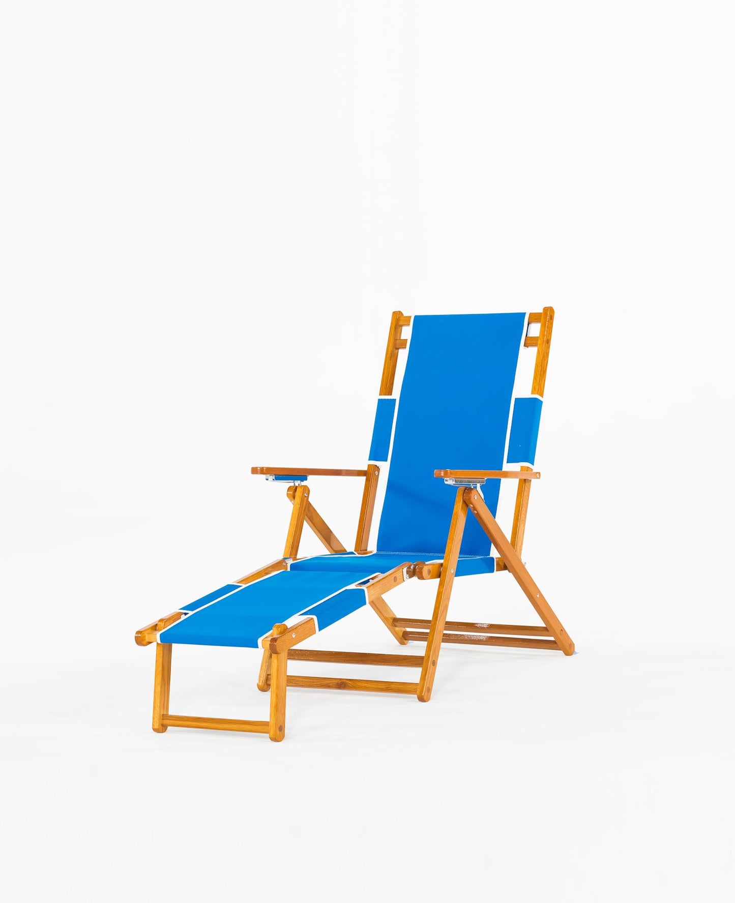 Frankford Oakwood Beach Lounge Chair